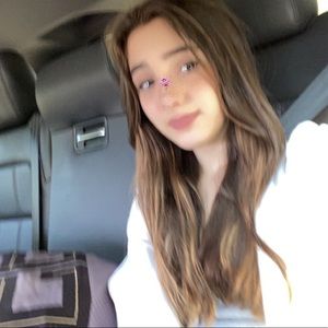 Meet your Posher, Veronique